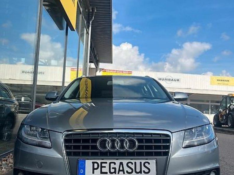 Audi A4 Avant Attraction PKW Kombi 1.8l 120PS