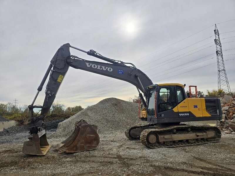 Volvo EC220EN