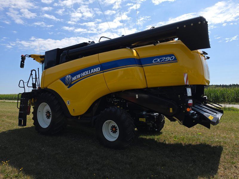 New Holland CX 7.90