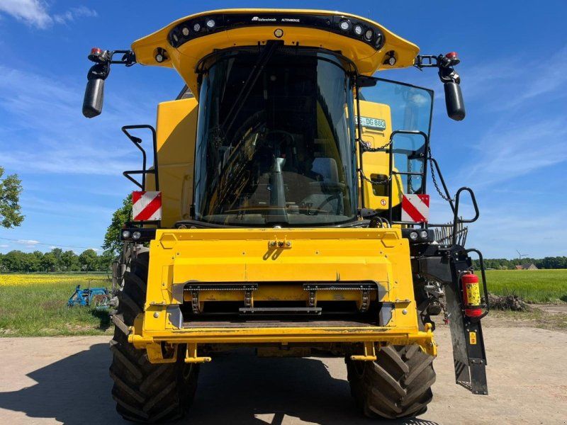 New Holland CX8.80