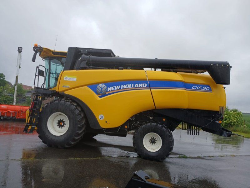 New Holland CX6.90