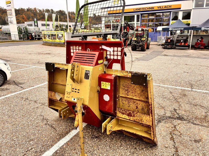 Holzknecht HS 850