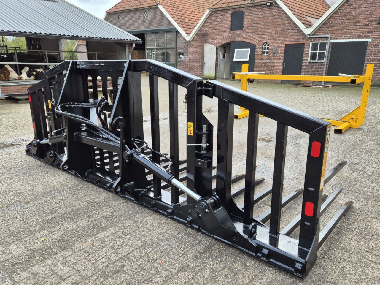 JCB 430 Grasvork NIEUW! shovel hydraulisch opklapbaar silogabel