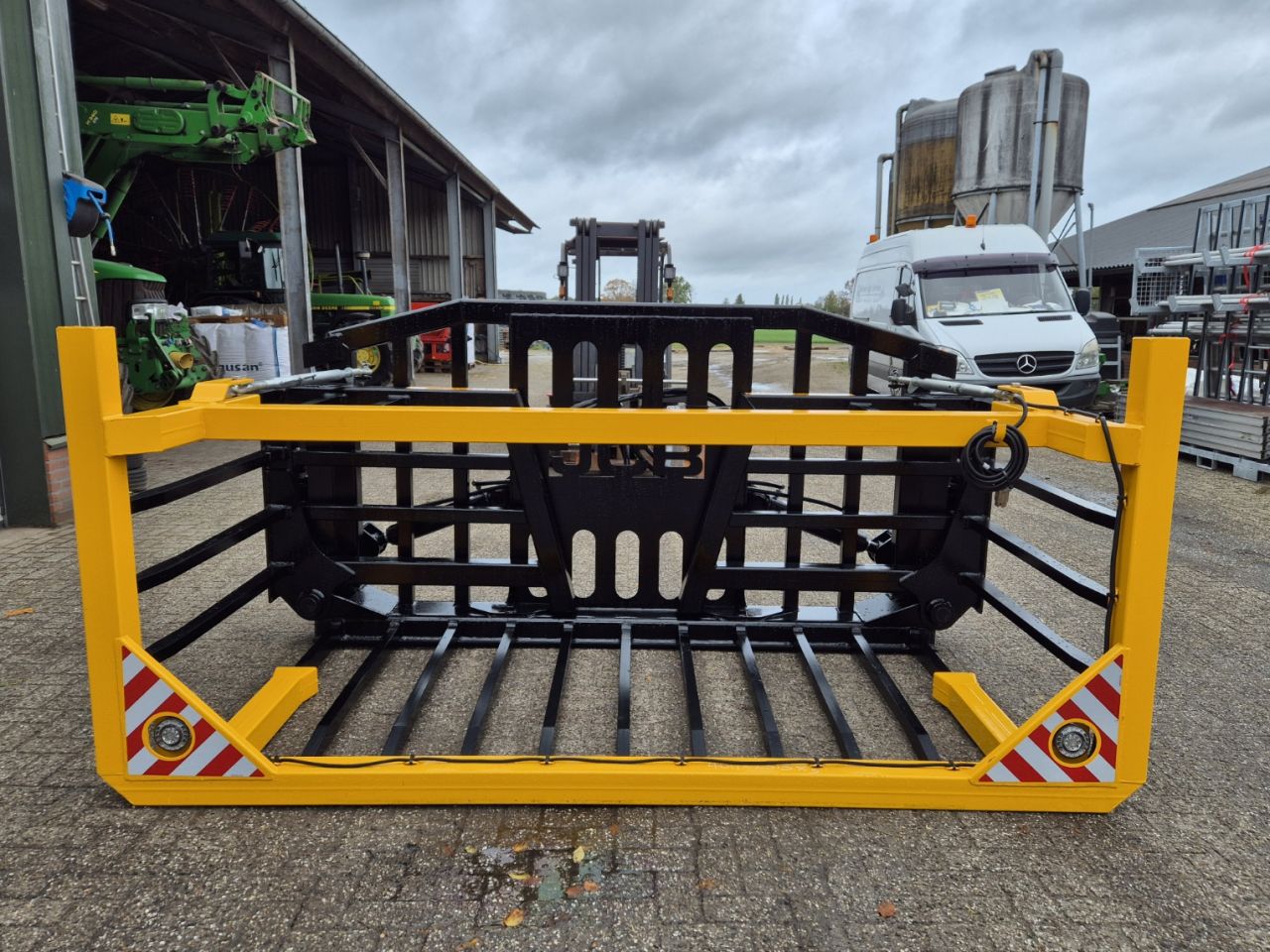 JCB 430 Grasvork NIEUW! shovel hydraulisch opklapbaar silogabel