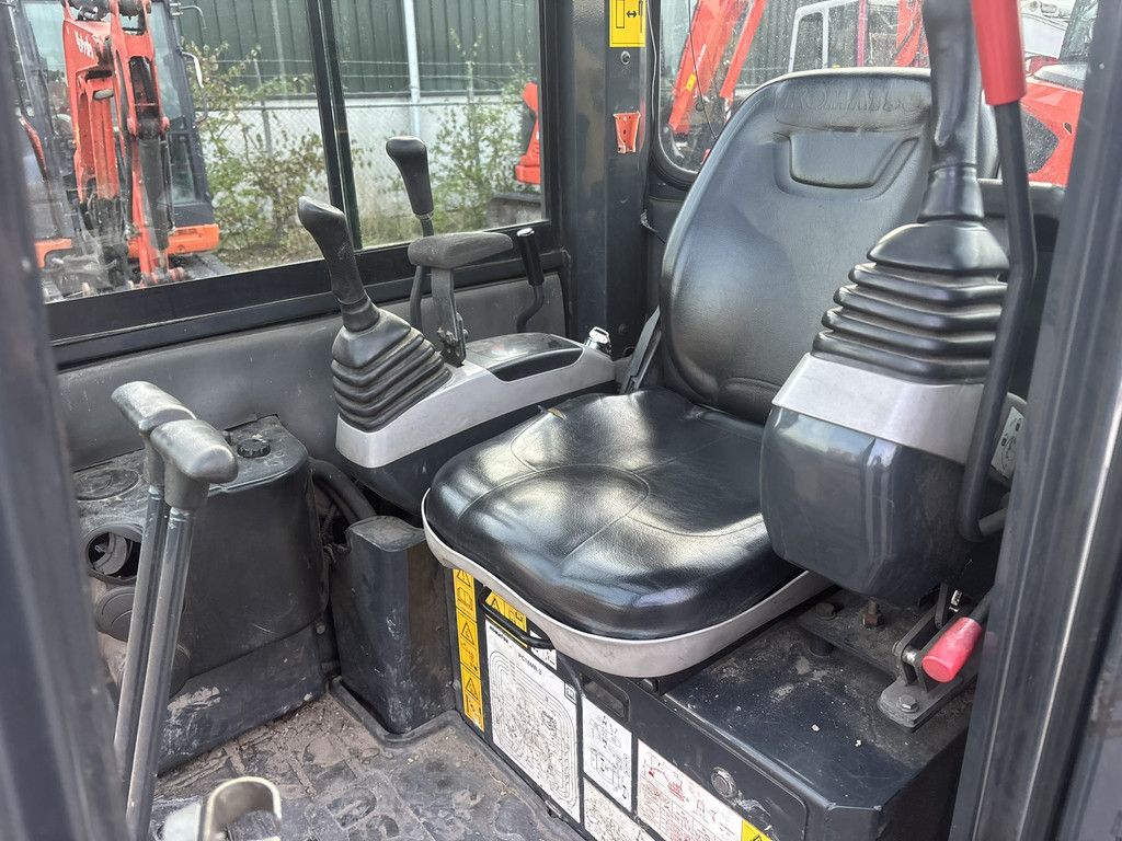Komatsu PC18MR-3