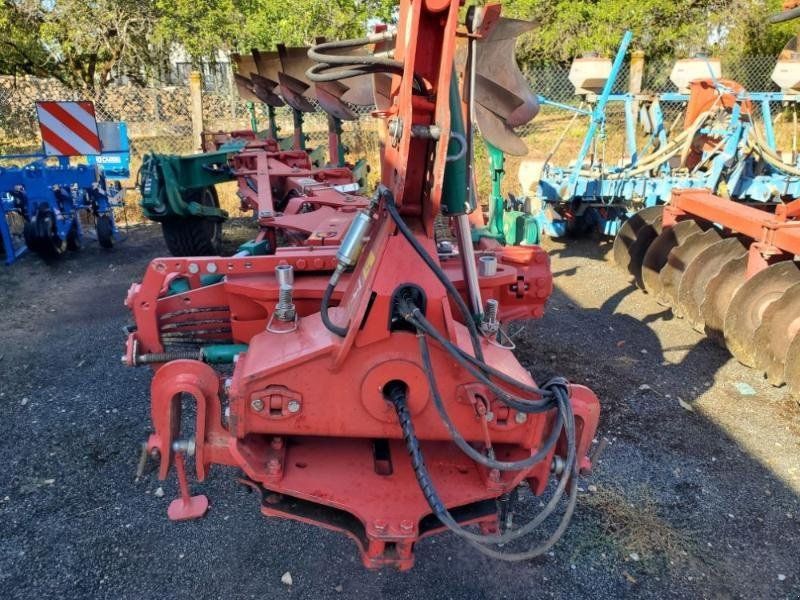 Kverneland 3300B/S