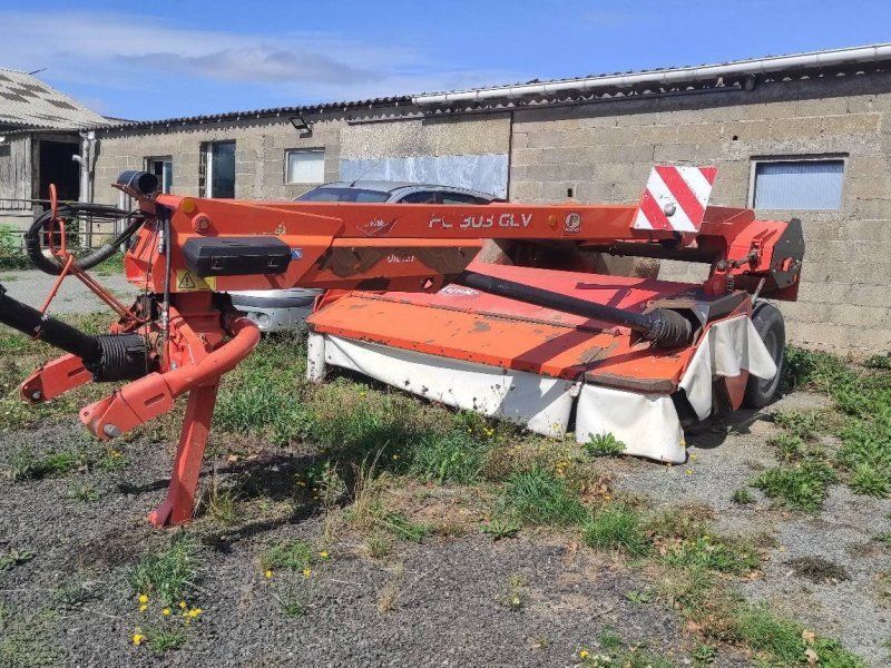 Kuhn FC 303
