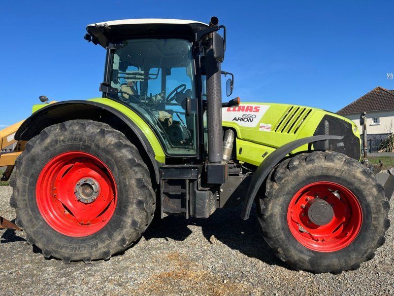 Claas ARION 650 CIS
