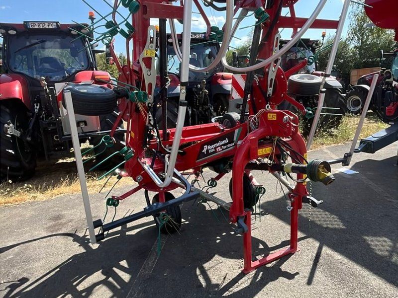 Kverneland 8590