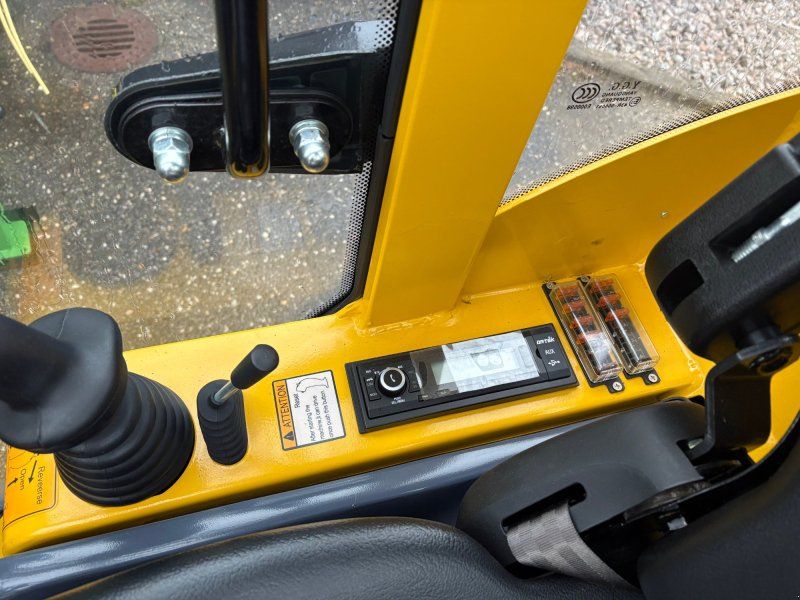 Eurotrac W11