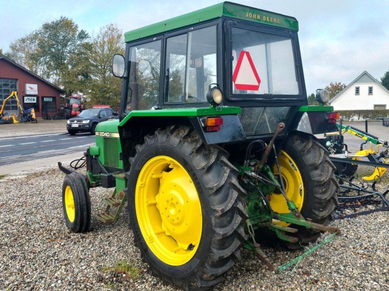 John Deere 2040 med frontlift