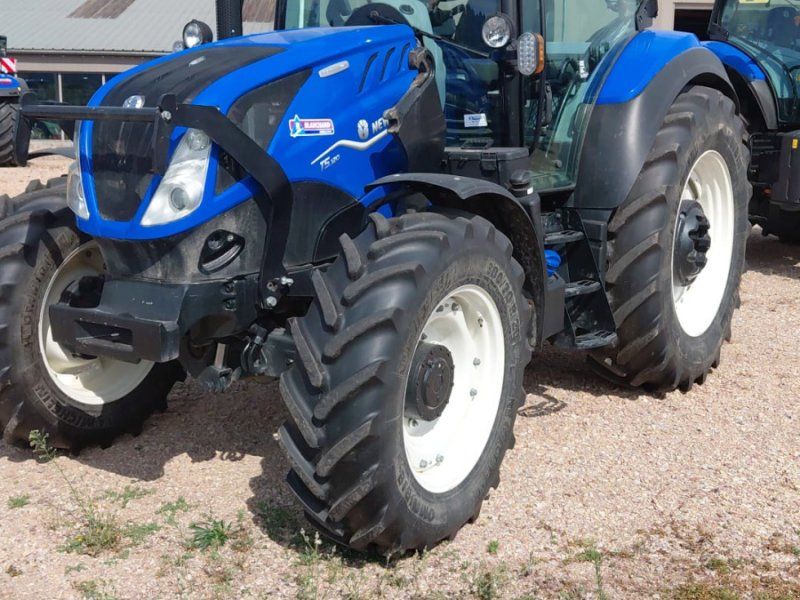 New Holland T5.120 DYNAMIC COMMAND