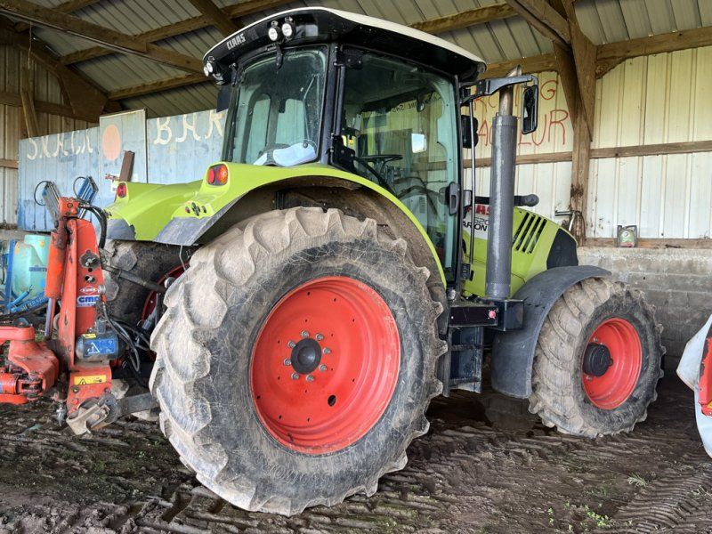 Claas ARION 620