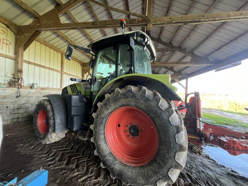 Claas ARION 620