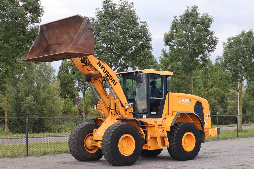 Hyundai HL940 | 2.097 HOURS! | BUCKET | QUICK COUPLER | BSS
