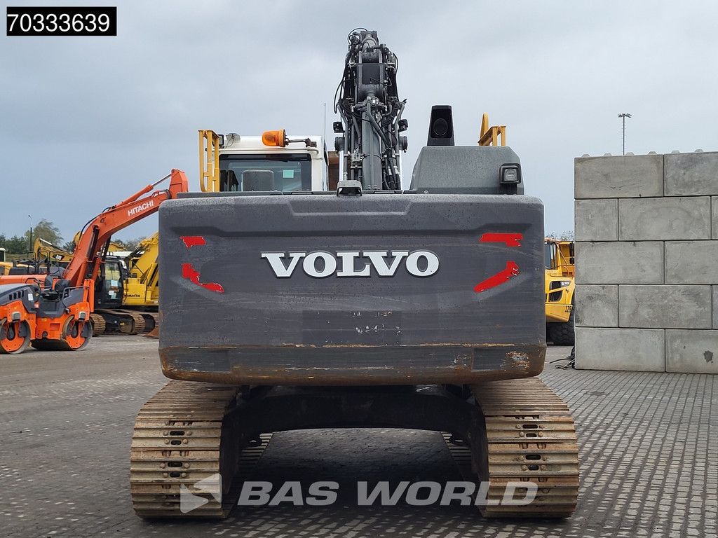 Volvo EC220 E L 3M Wide
