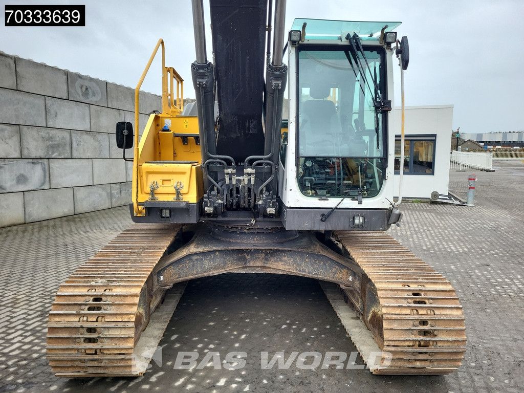 Volvo EC220 E L 3M Wide