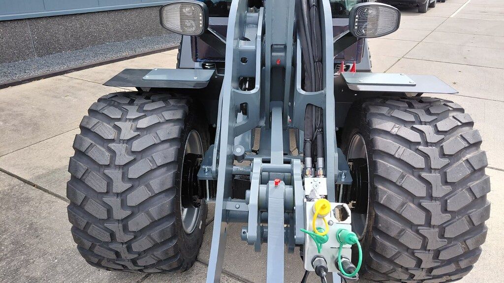 Giant G3500