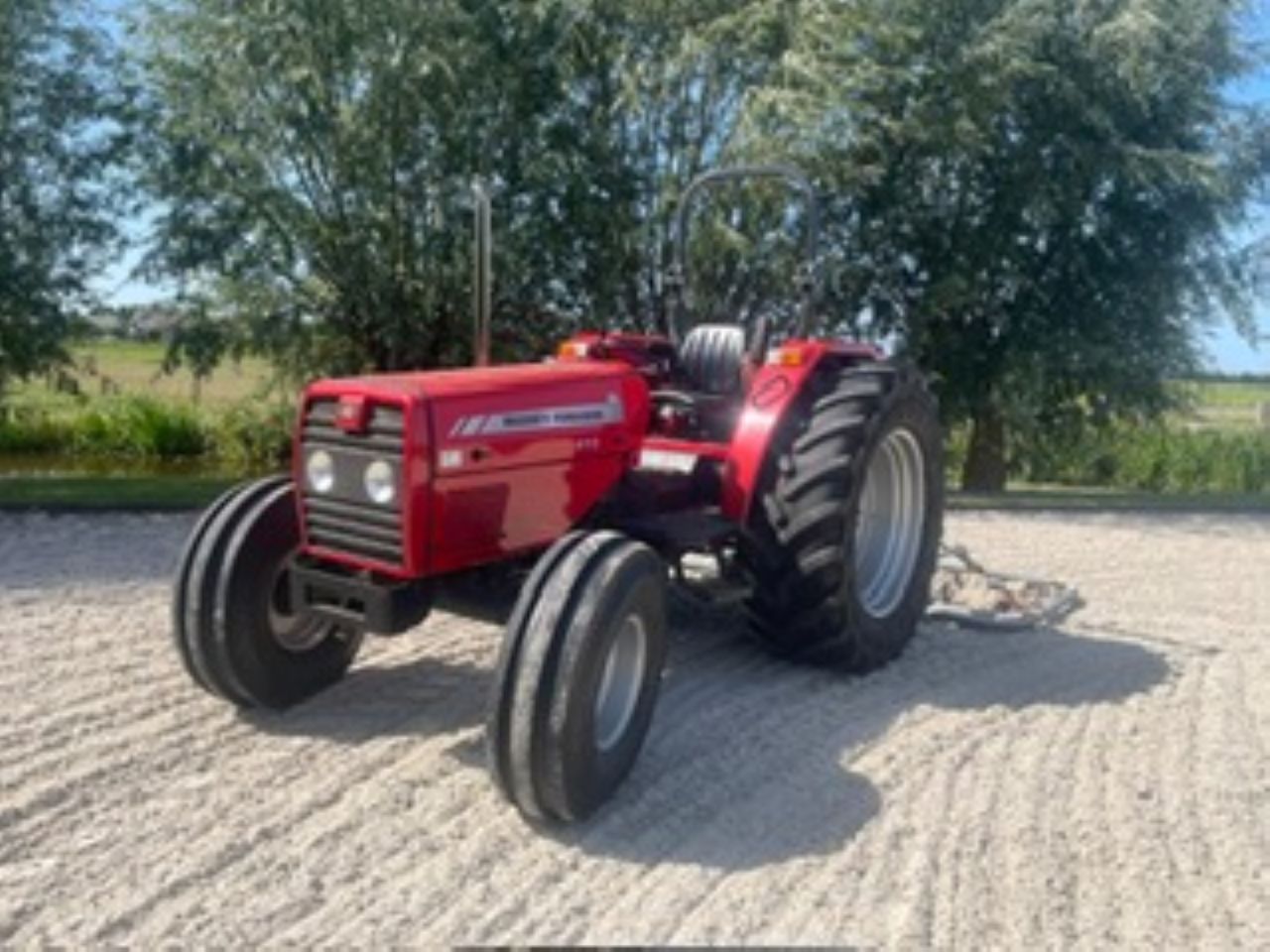 Massey Ferguson 410