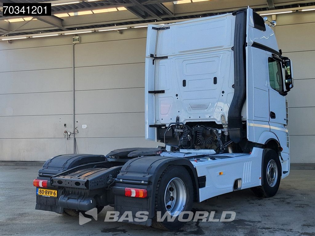 Mercedes Actros 1951 4X2 GigaSpace NL-Truck 2xTanks ACC Standklima