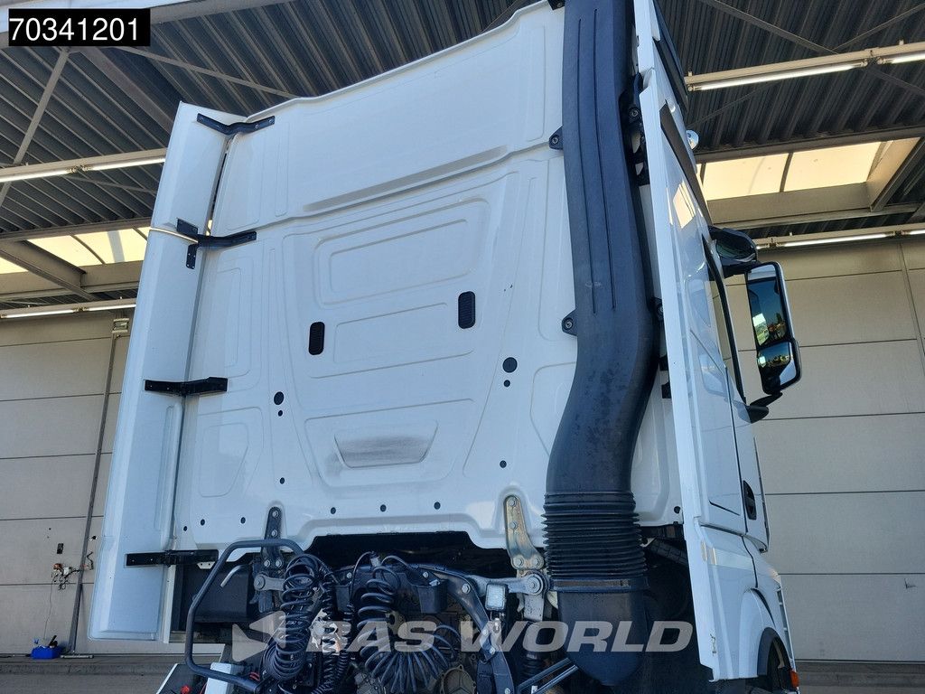 Mercedes Actros 1951 4X2 GigaSpace NL-Truck 2xTanks ACC Standklima