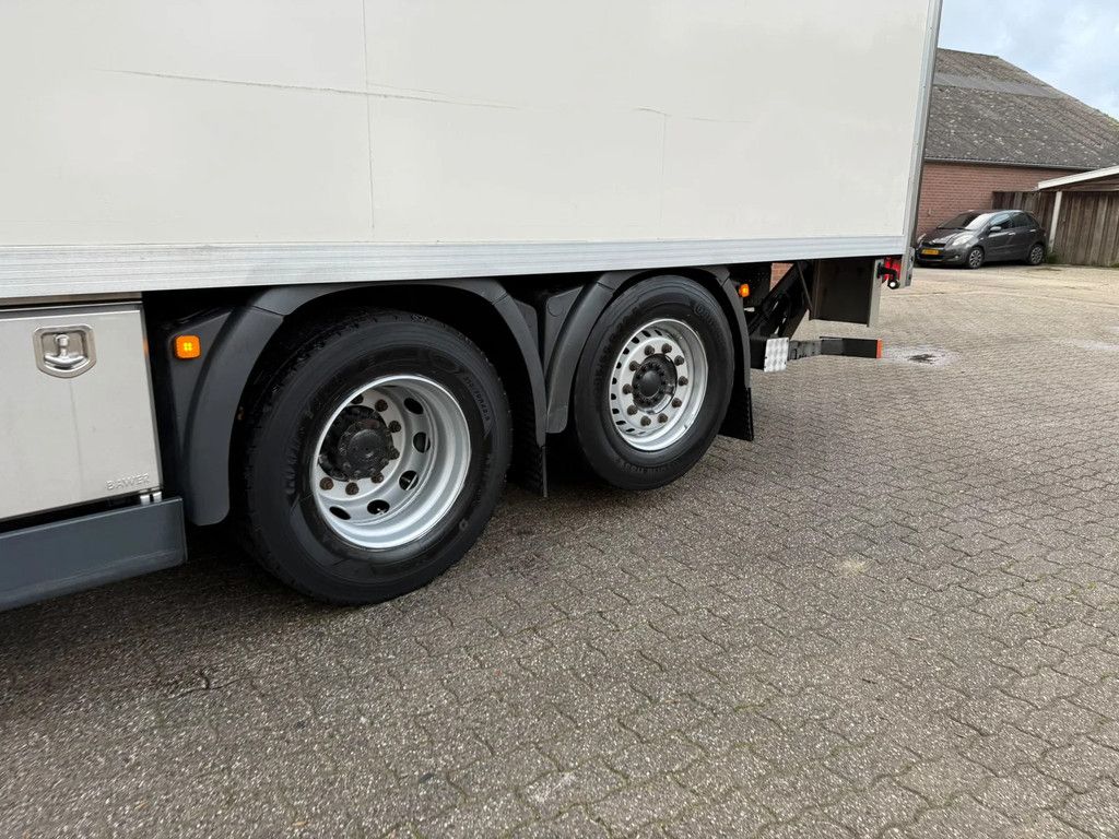 MAN TGS 26.320 Koffer Stuuras AHK 3000KG LBW 357.287KM! NL Truck APK/TUV 05-2027