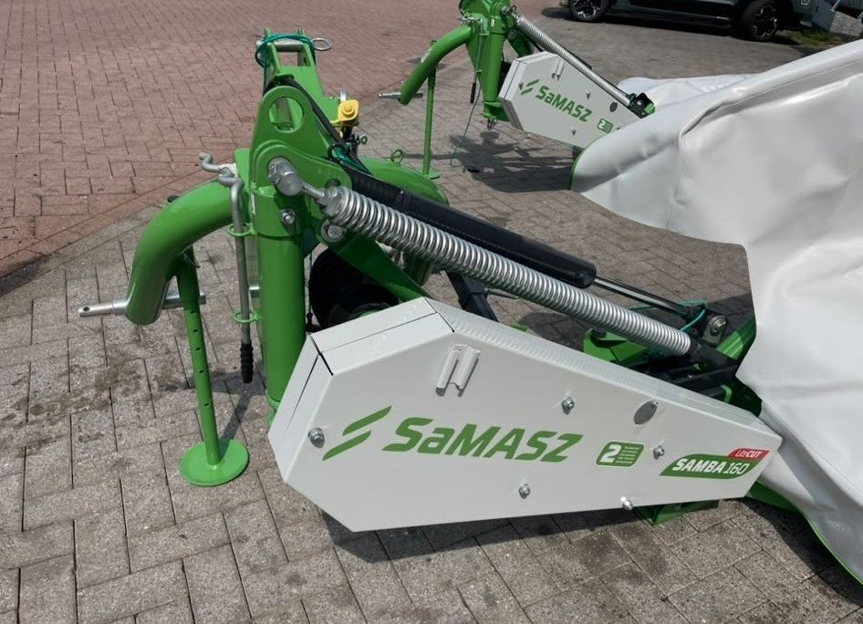 Nieuwe overjarige SaMASZ Samba 160