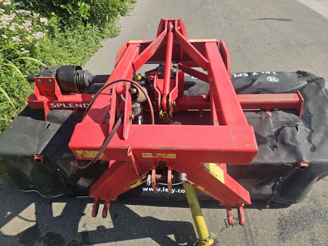 Gebruikte Lely front-wegbermschijvenmaaier