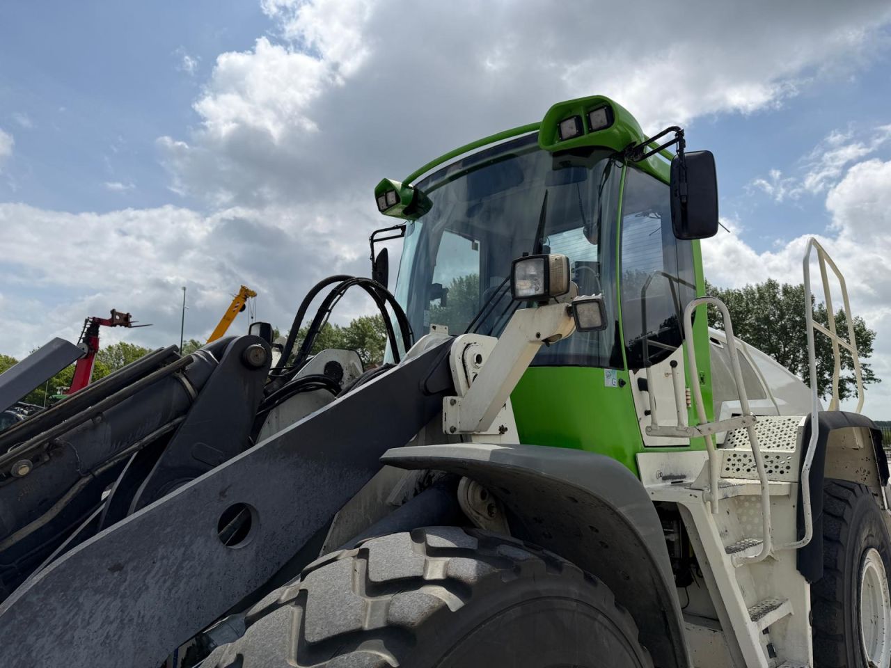 Liebherr L556 2 plus 2
