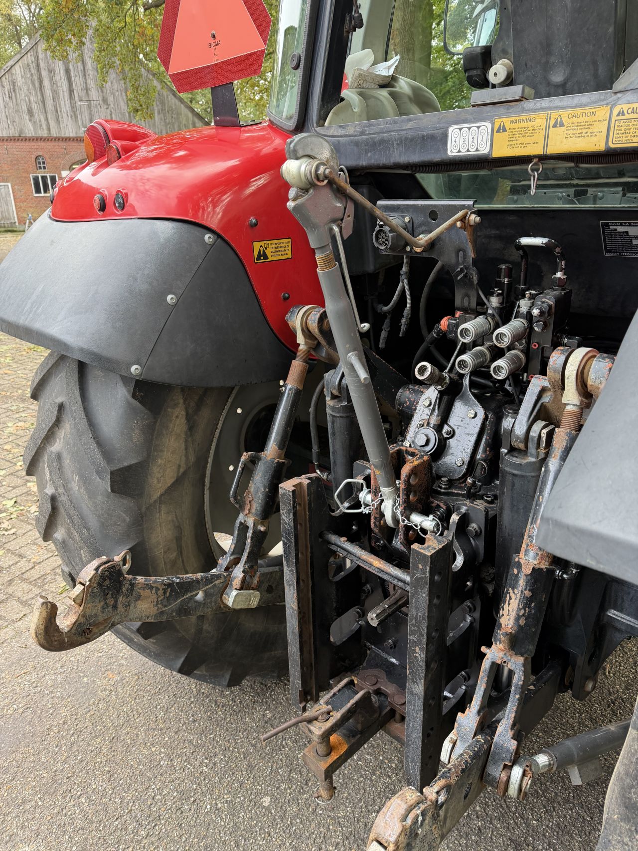 Massey Ferguson 5455 Dyna 4