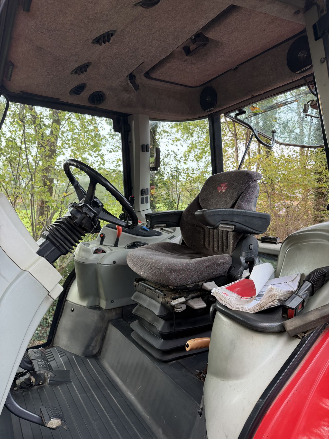 Massey Ferguson 5455 Dyna 4