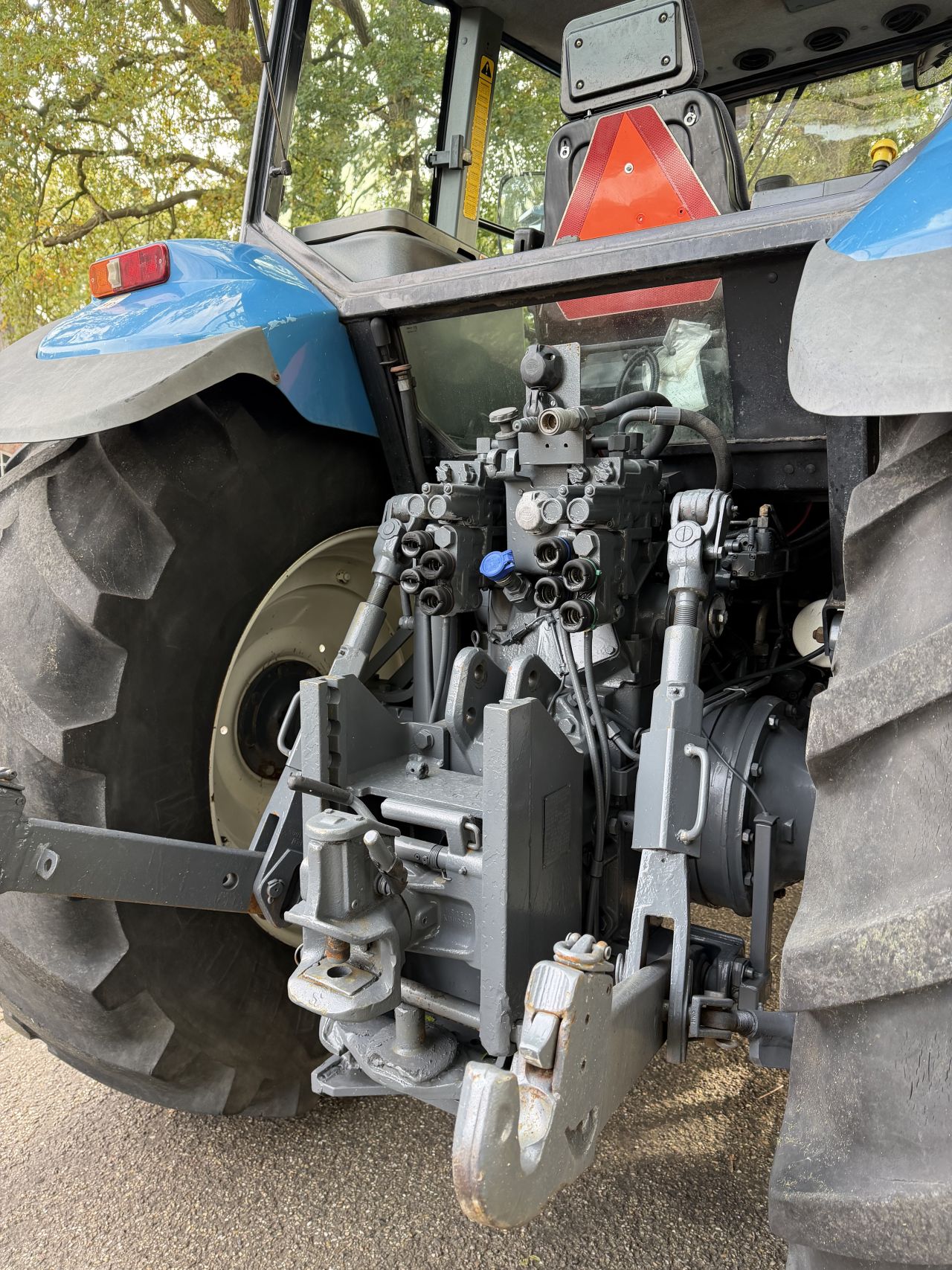 New Holland 8360