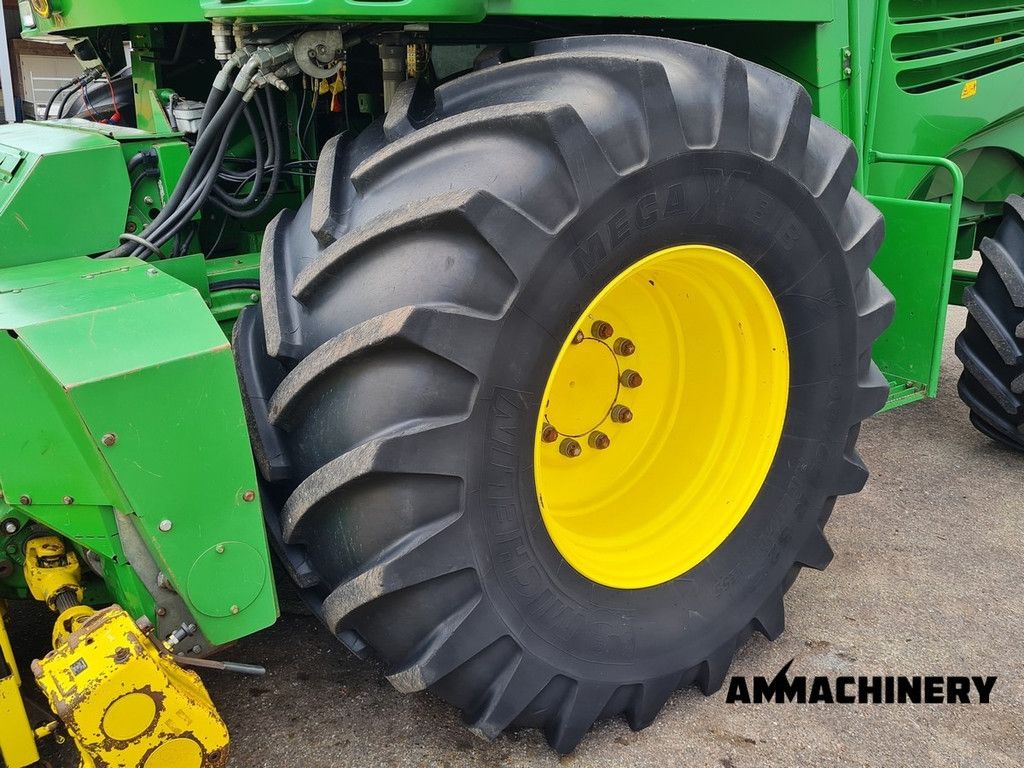 John Deere 7450 Including Kemper 360 Plus