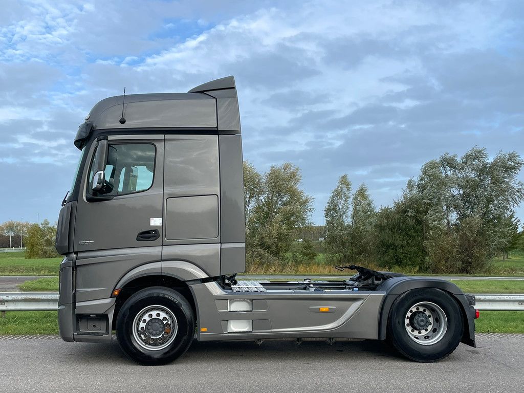 MercedesBenz ACTROS 1853 LS 4X2