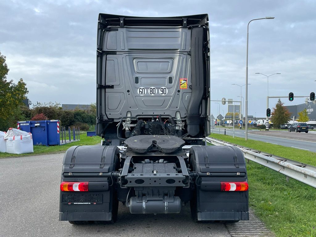 MercedesBenz ACTROS 1853 LS 4X2