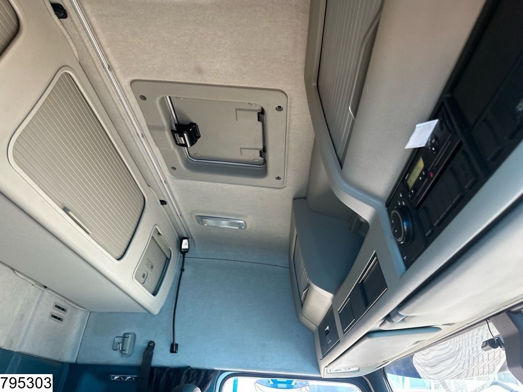 Volvo FM 460 EURO 6, 6x2, PTO, RHD