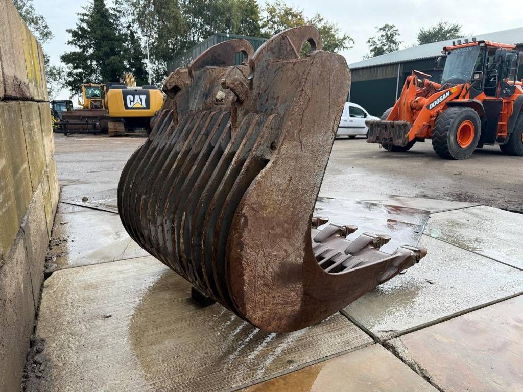 CW45 skeleton bucket/ Puinriek/ Gitterlöffel