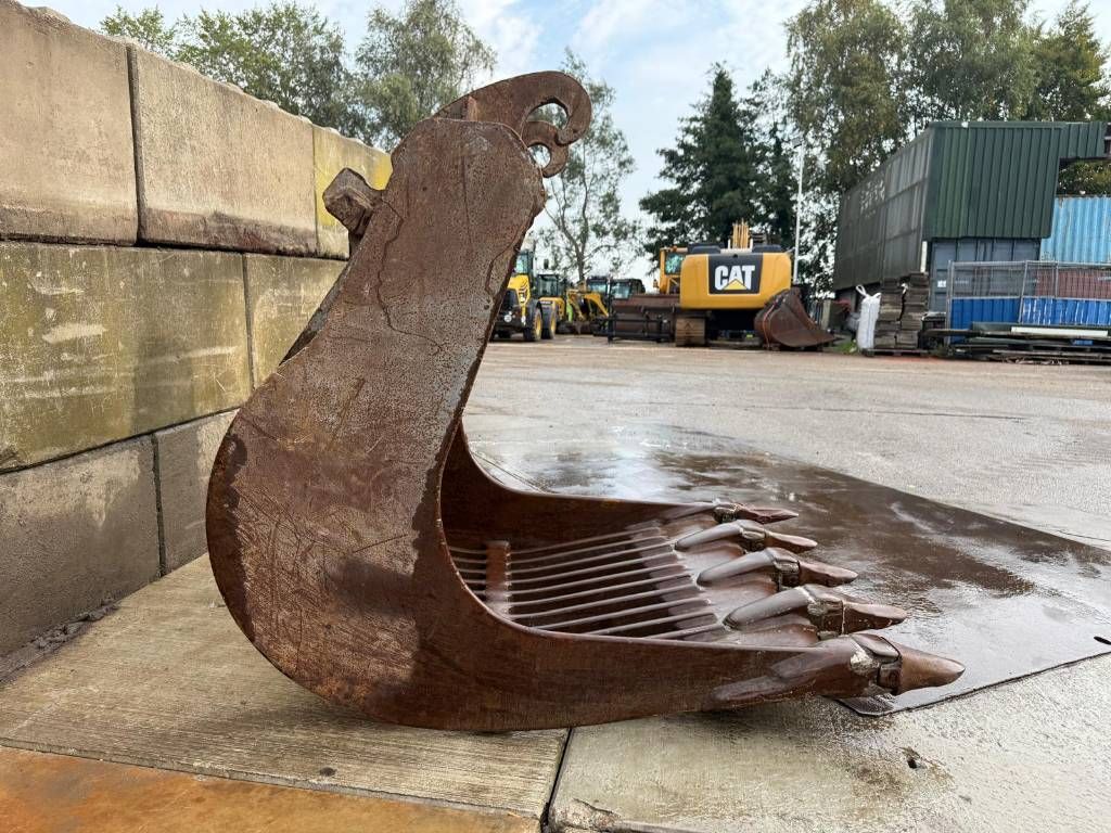 CW45 skeleton bucket/ Puinriek/ Gitterlöffel
