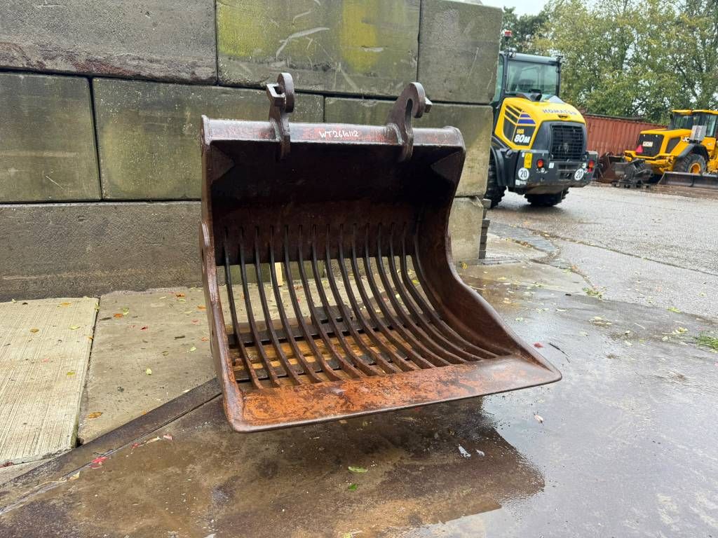 SAES CW30 skeleton bucket/ puinriek/ Sieblöffel 130cm wide