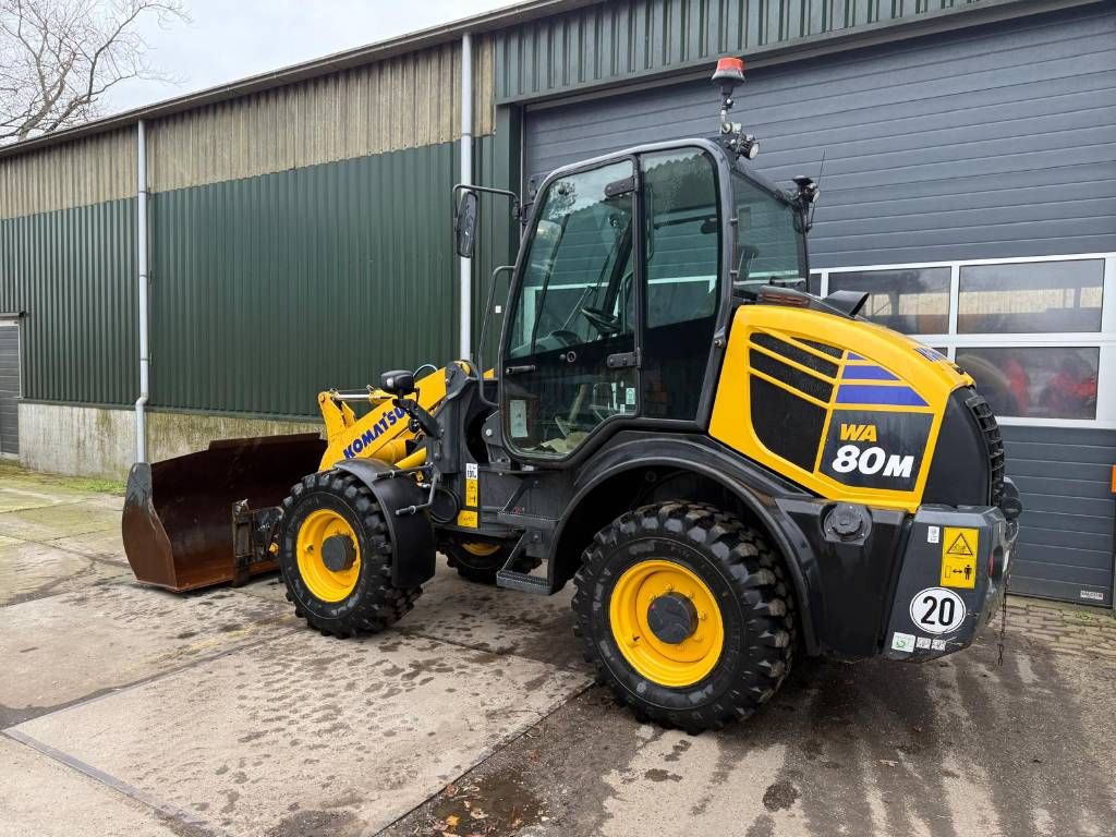 Komatsu WA 80 M-8