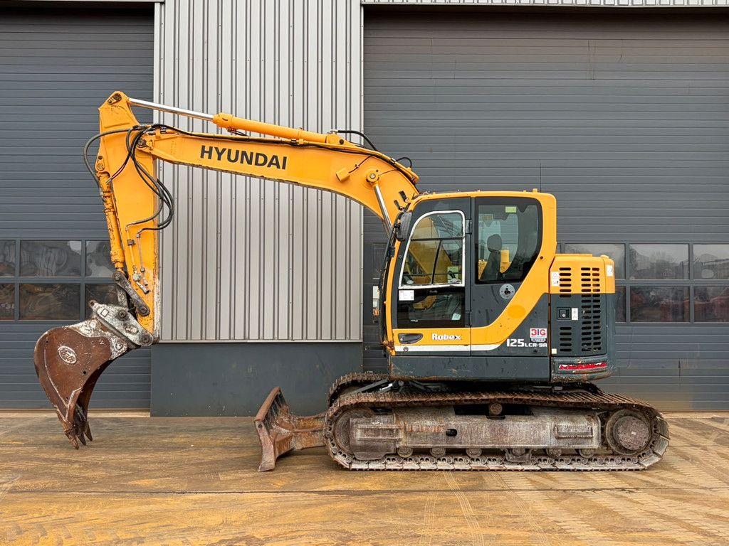 Hyundai R125LCR-9A