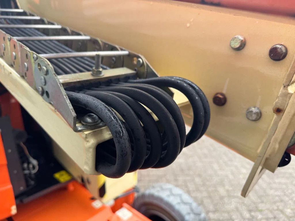 JLG E300AJPN Hoogwerker Knikarmhoogwerker