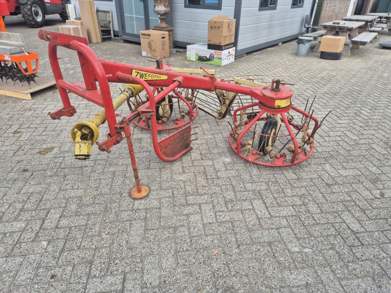 Gebruikte PZ Strela schudder