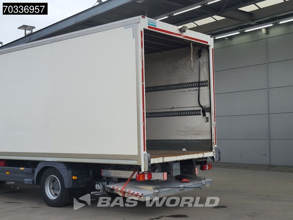 Mercedes Atego Atego 1218 4X2 12tonner 1500kg Ladebordwand Automatic Euro 6