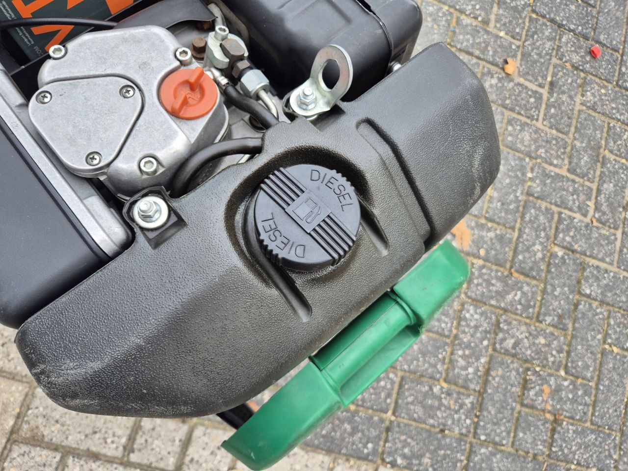 Gebruikte FERRARI 338 tuintrekker, 2-wielig, met frees