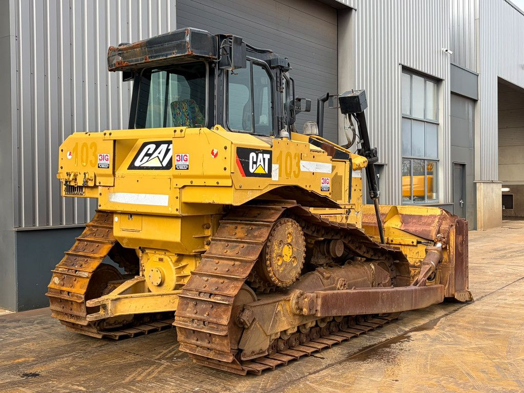 Caterpillar D6R2 XL