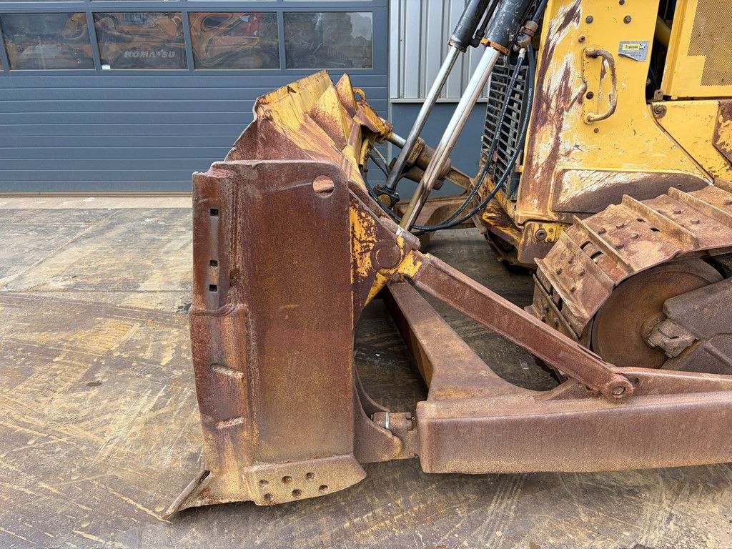 Caterpillar D6R2 XL