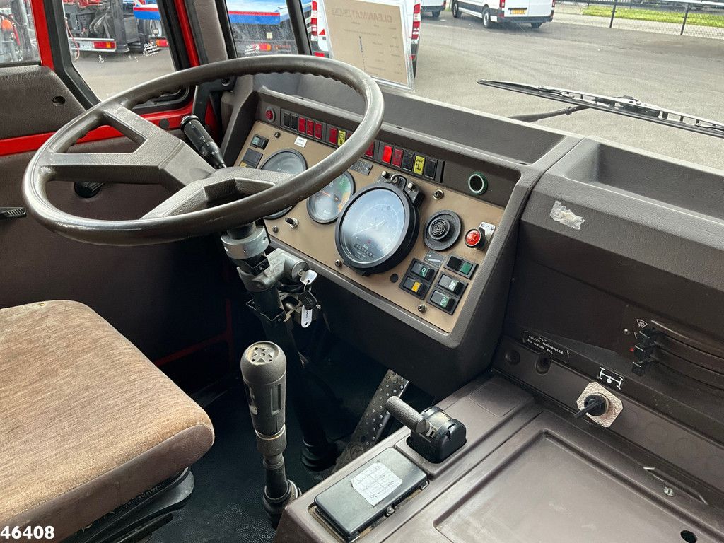 DAF ATI 1900 Manual Full steel suspension Just 153.643 km!