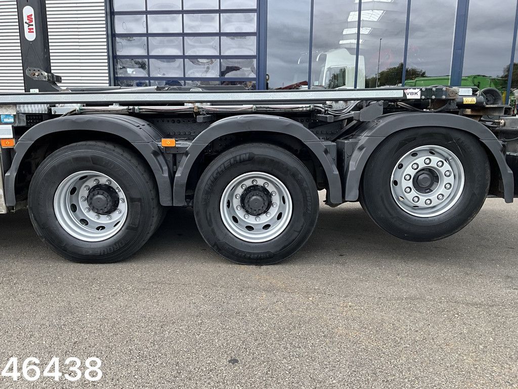 Volvo FMX 460 8x4 Euro 6 HMF 19 Tonmeter Z-kraan