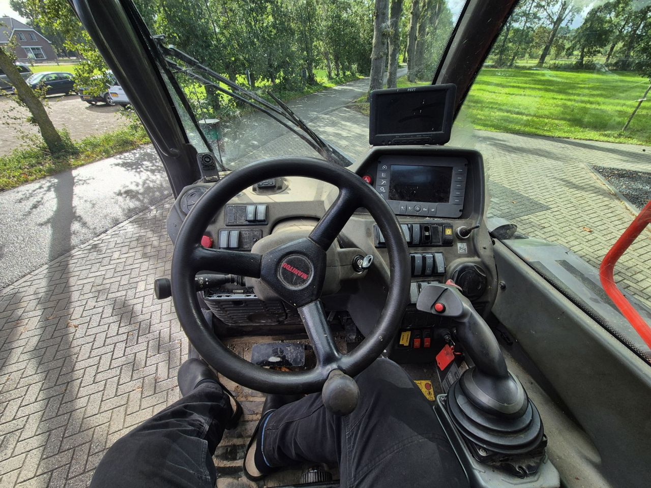MANITOU MRT 2150 privilege plus roterende verreiker 21 m